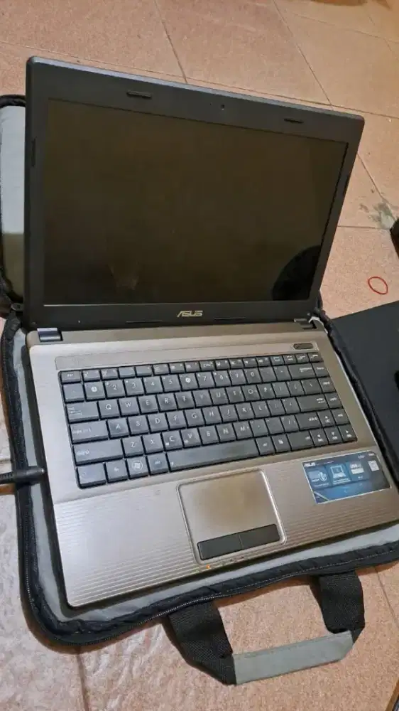 Jual laptop merk asus