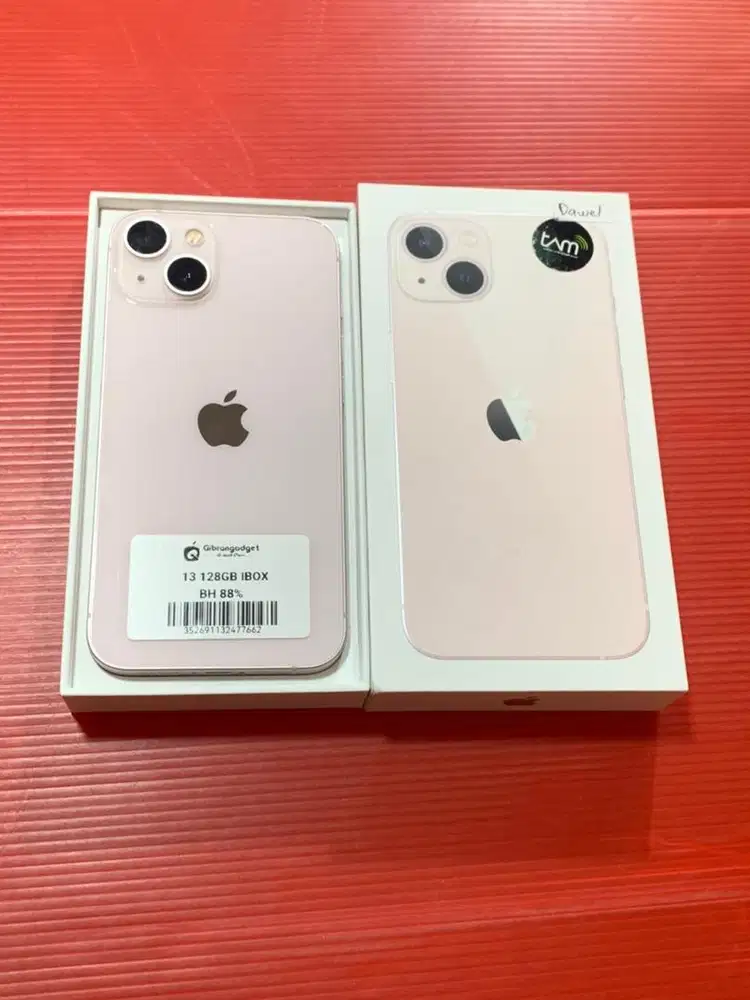 13 128GB EX IBOX