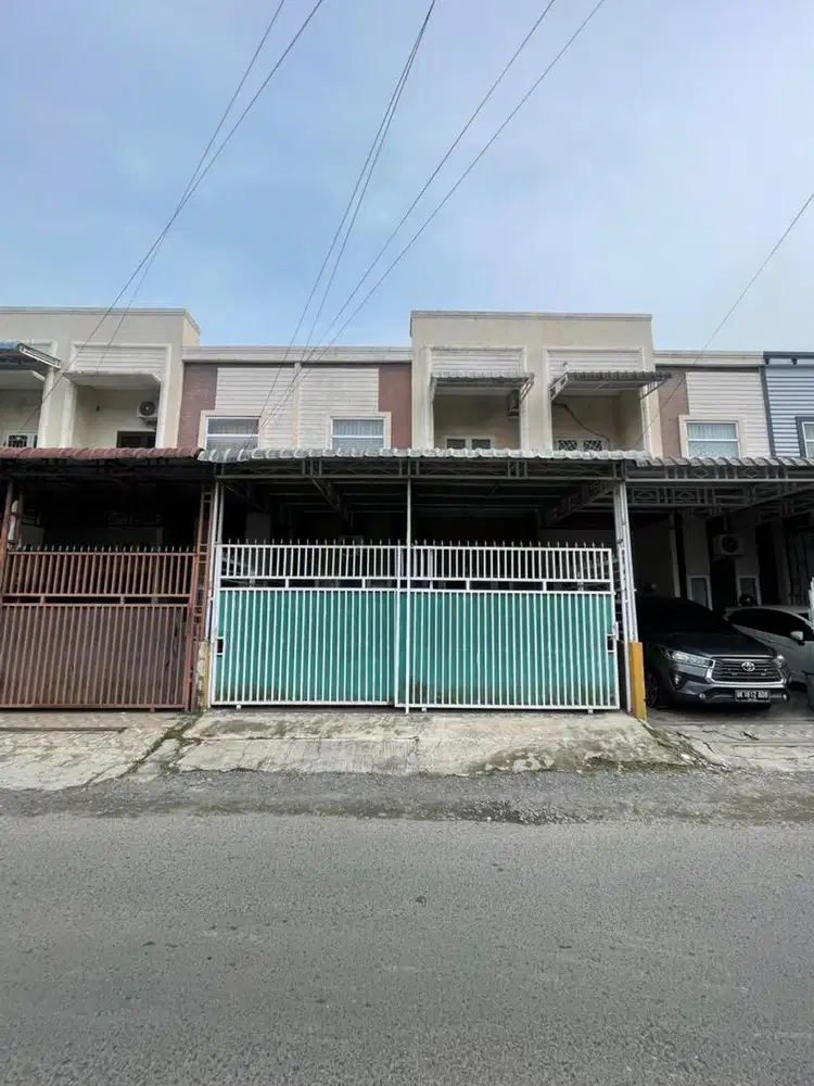 DIJUAL RUMAH 2 LANTAI SIAP HUNI AREA MEDAN JOHOR