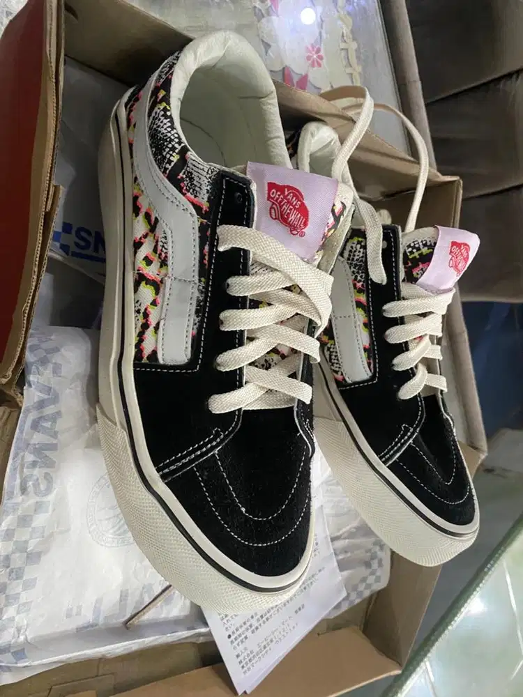 Sepatu vans sk8 low size 41 42