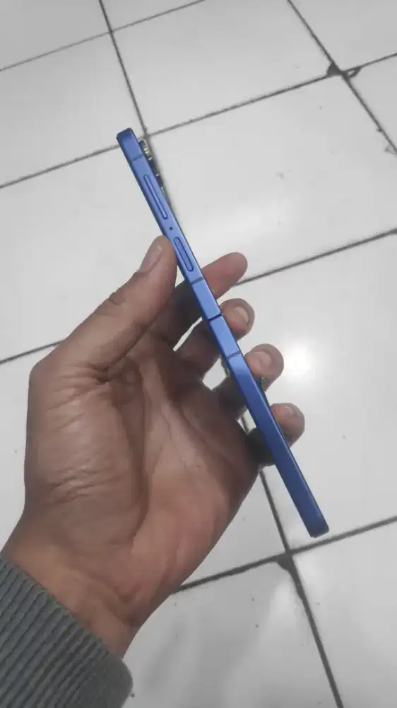 Samsung Flip 7 12/256 memory fulset muluss seperti baru
