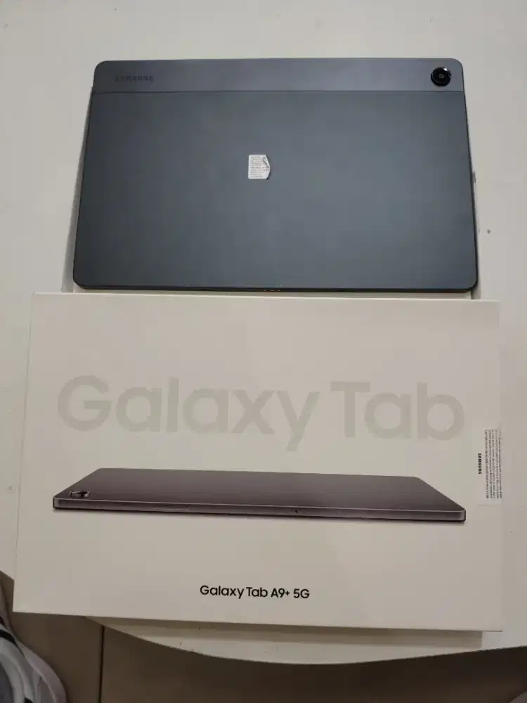 Galaxy Tab A9 plus 5G ram 8/128