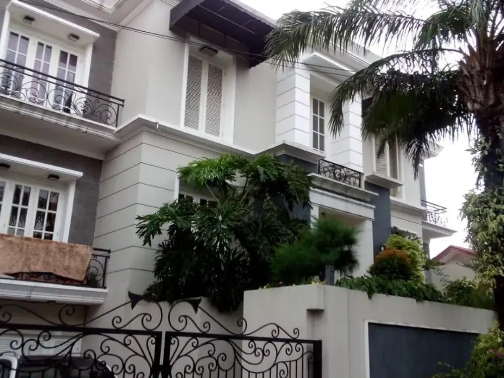 Dijual Rumah mewah besar Cempaka Putih Jakarta Pusat