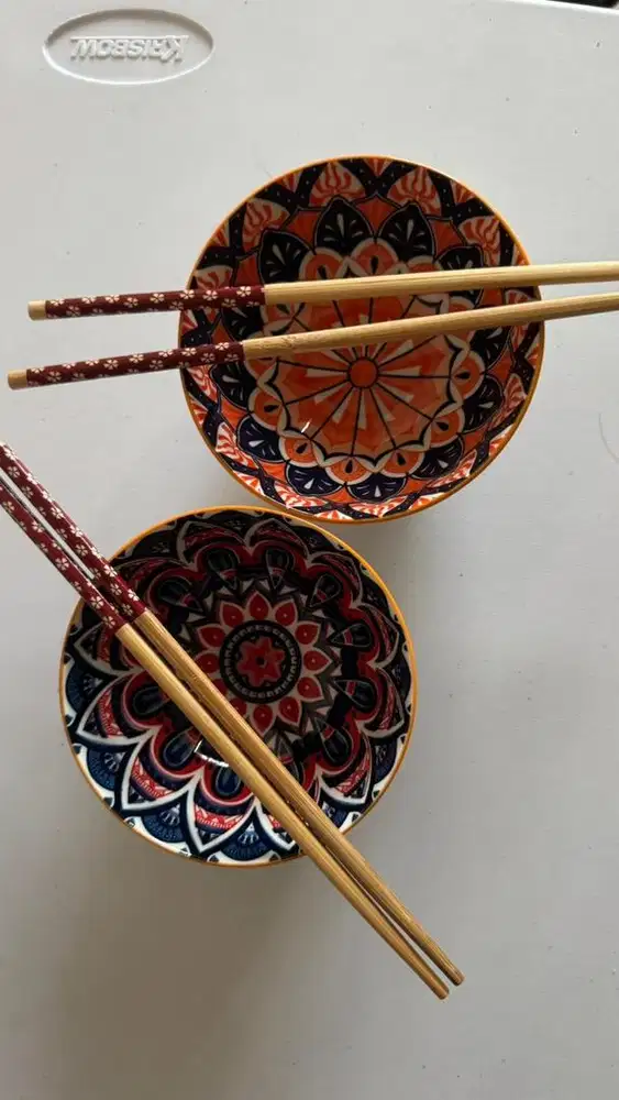 Set Alat Makan (2 mangkok nasi + 2 sumpit)