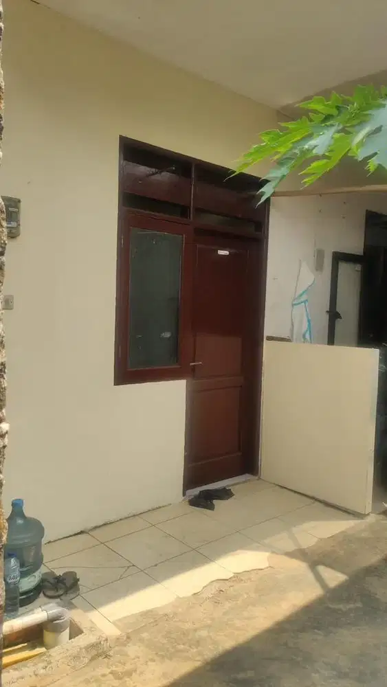 Di sewakan  kontrankan  1 pintu