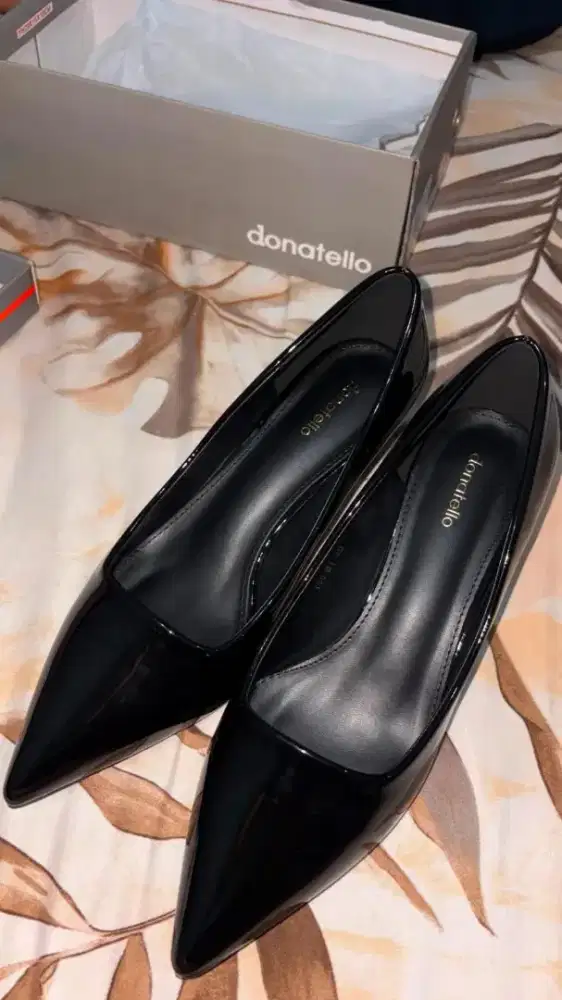 Donatello Black Glossy Heels