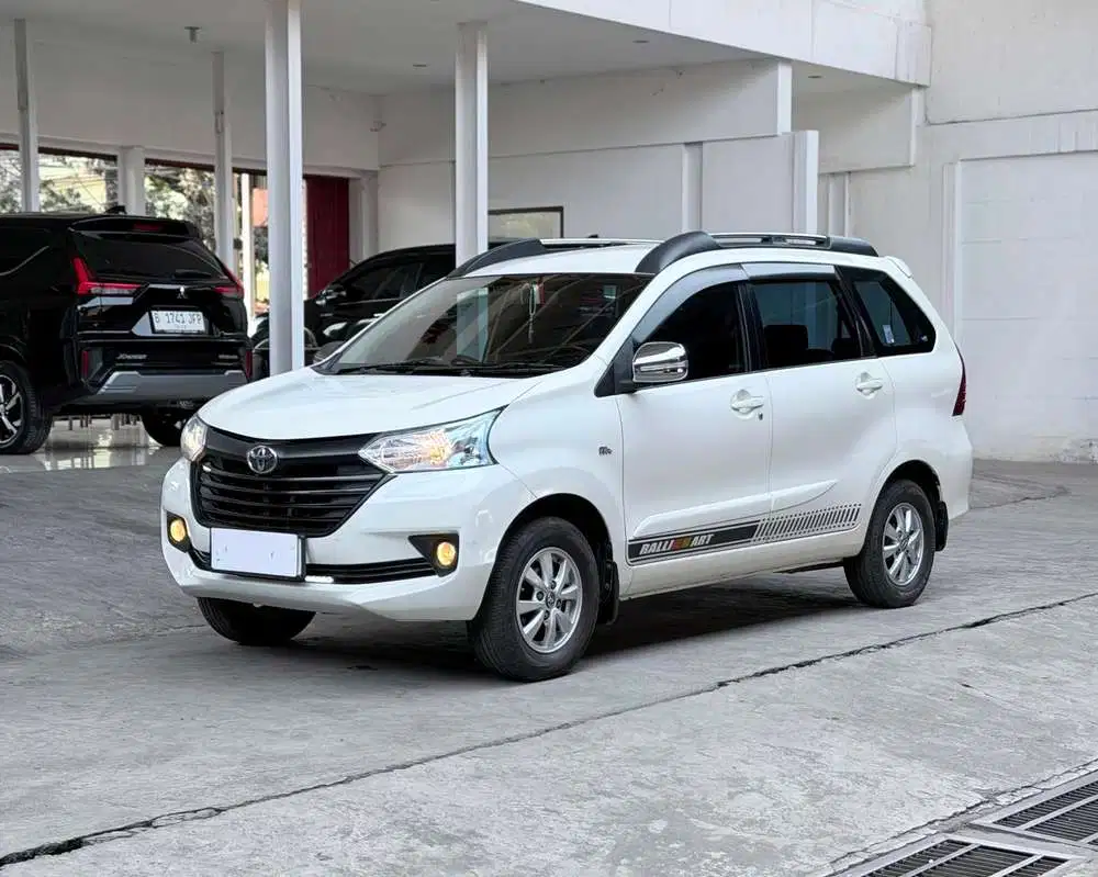 TOYOTA AVANZA G TH 2017MANUAL