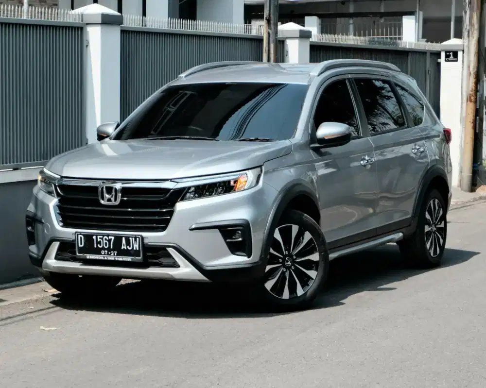 BRV PRESTIGE NEW 1.5 AT 2022 LowKM 19rb RECORD HONDA BANDUNG