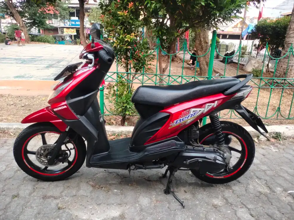 HONDA BEAT KARBU 2011 pajak panjang/B.dki