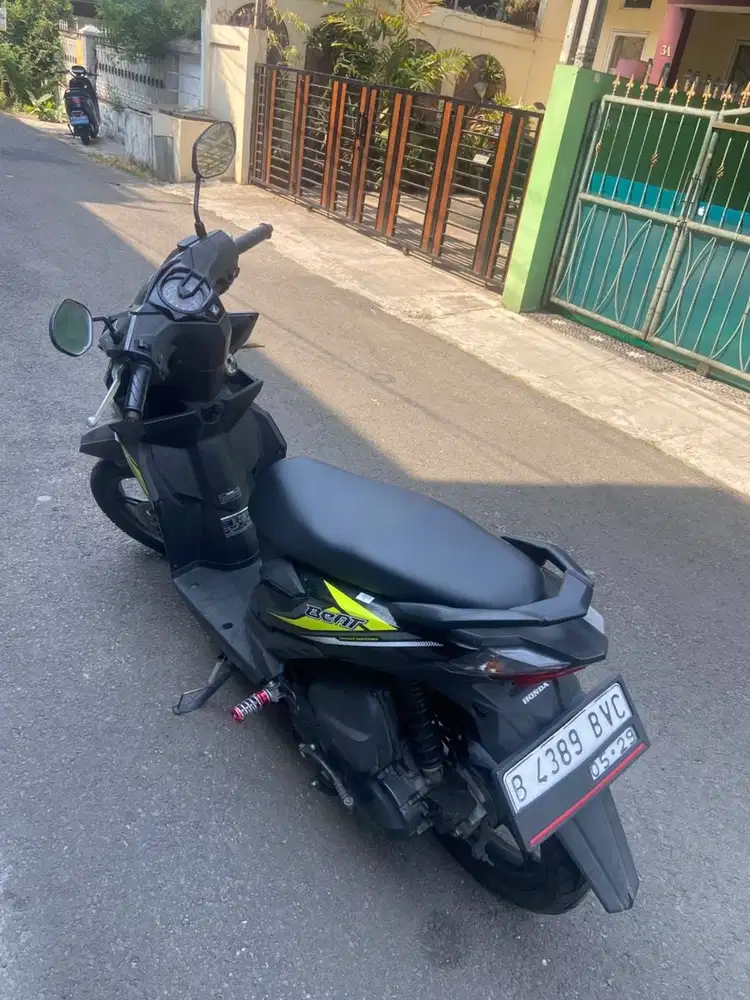 Sepeda Motor Honda Beat Bekas (seccond) Tahun 2019 Warna Hitam