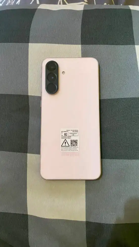 Samsung A56 8/256gb