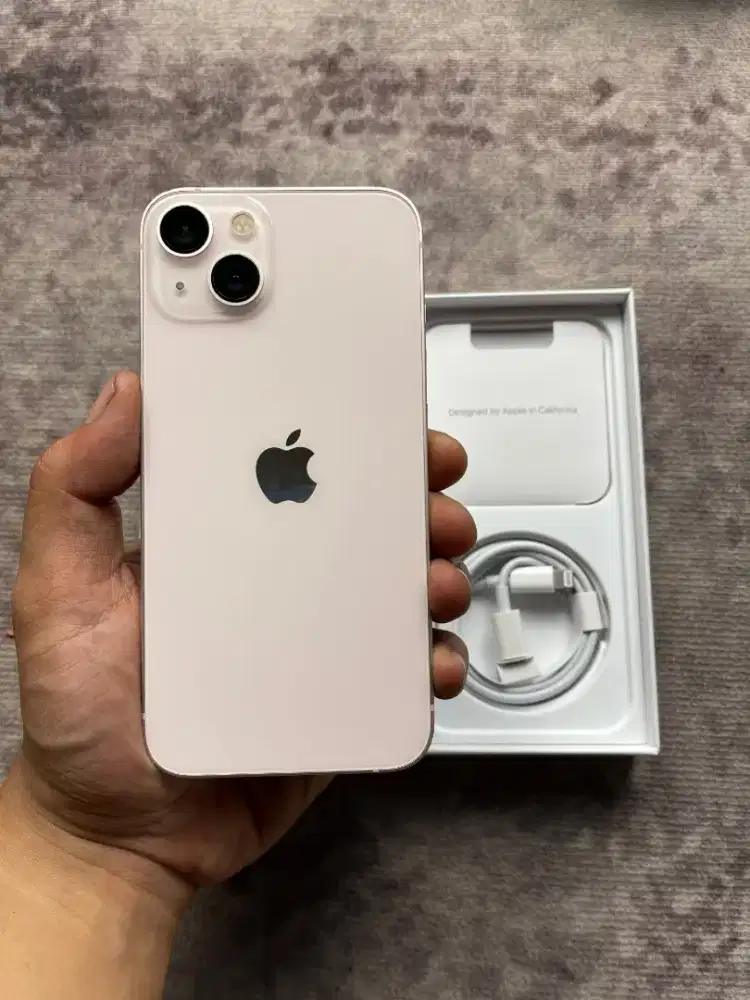 iPhone 13 256GB Warna Pink All Operator