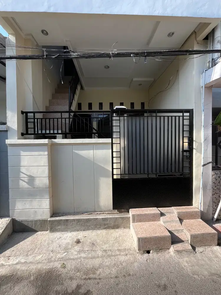 Kos Tebet – Dekat Stasiun Tebet