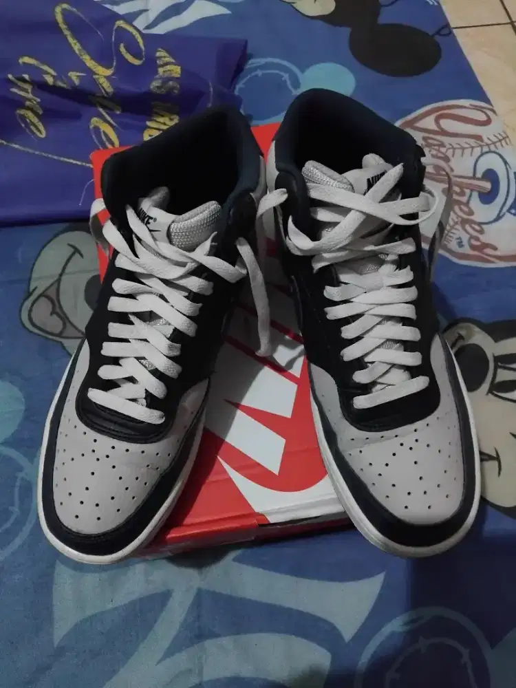 Sepatu nike pemakaian 1 bulan
