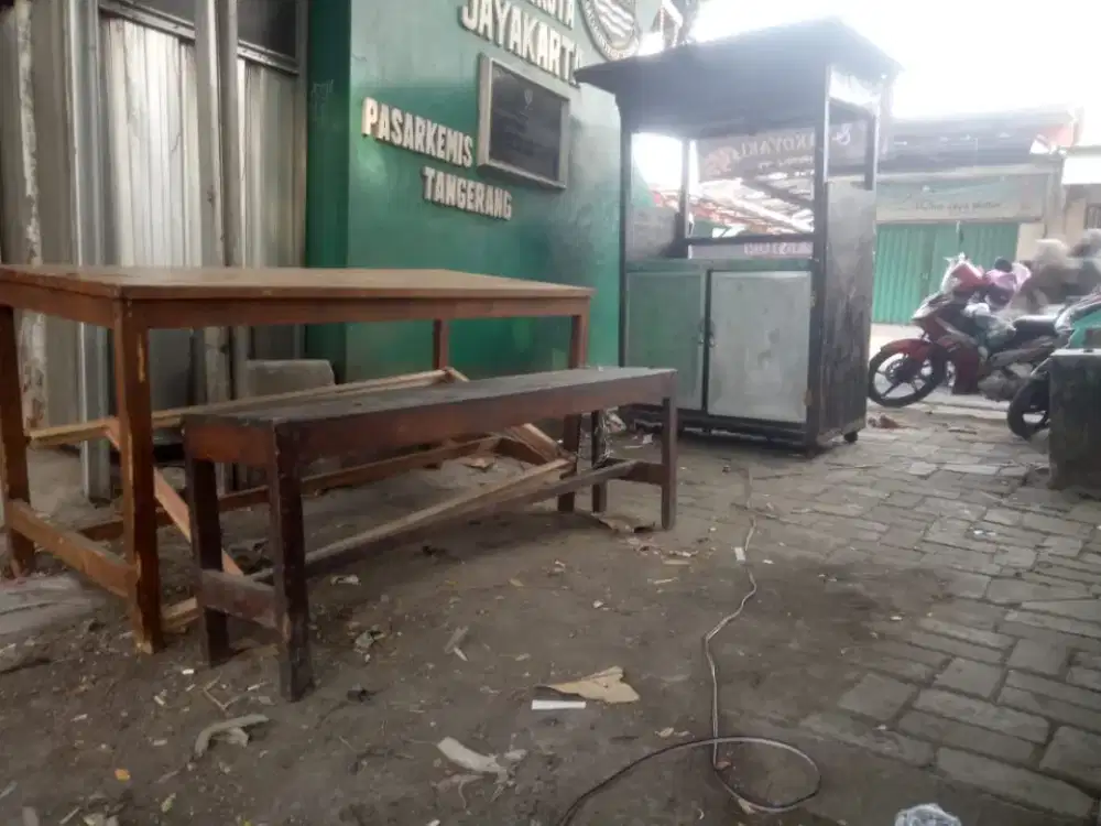 Gerobak jualan kualitas masih bagus