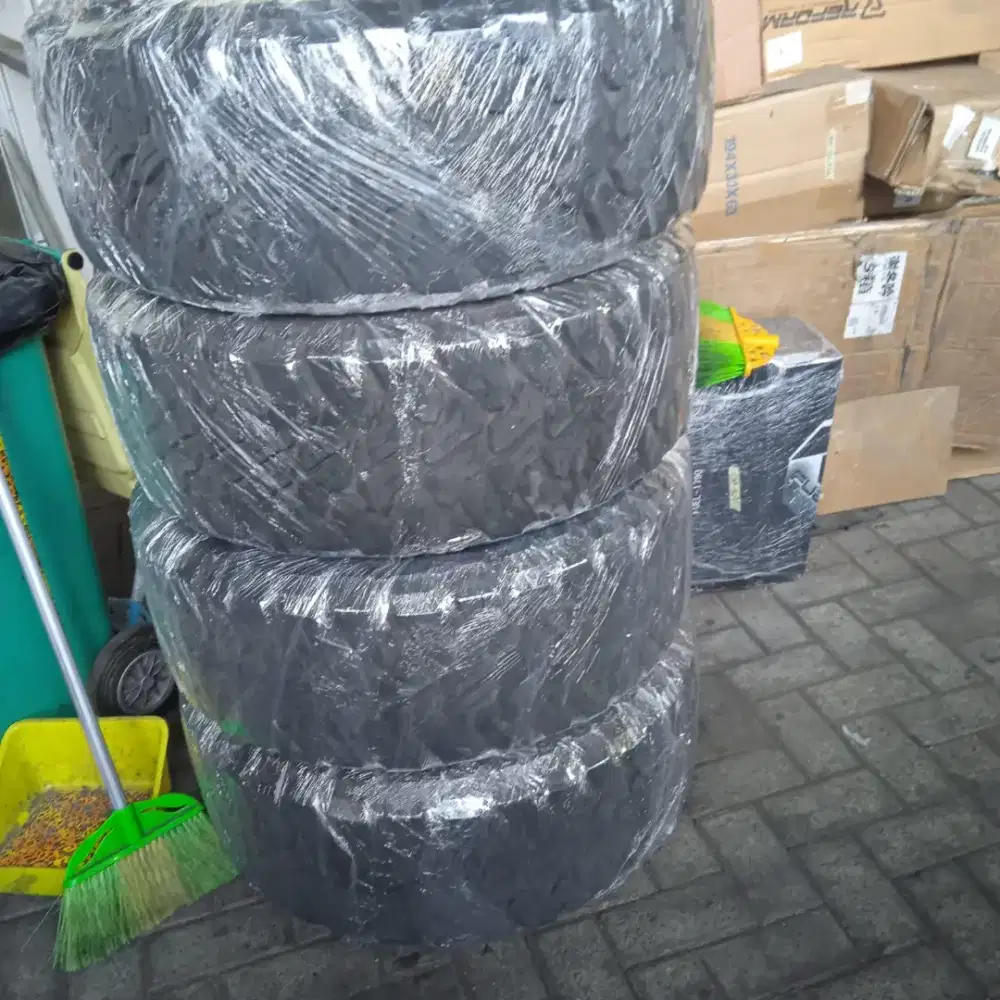 accelera 33x12,5 r20