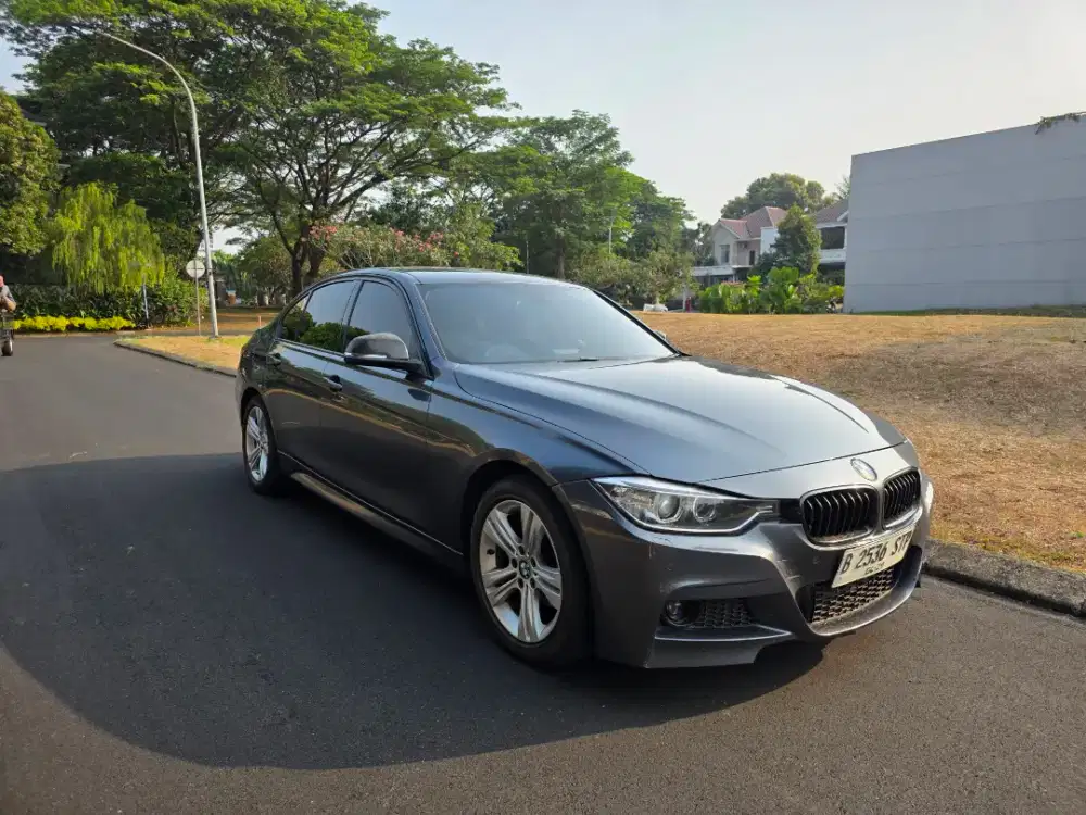Km 88rb Asli Bmw Sport 2014 nik 2013