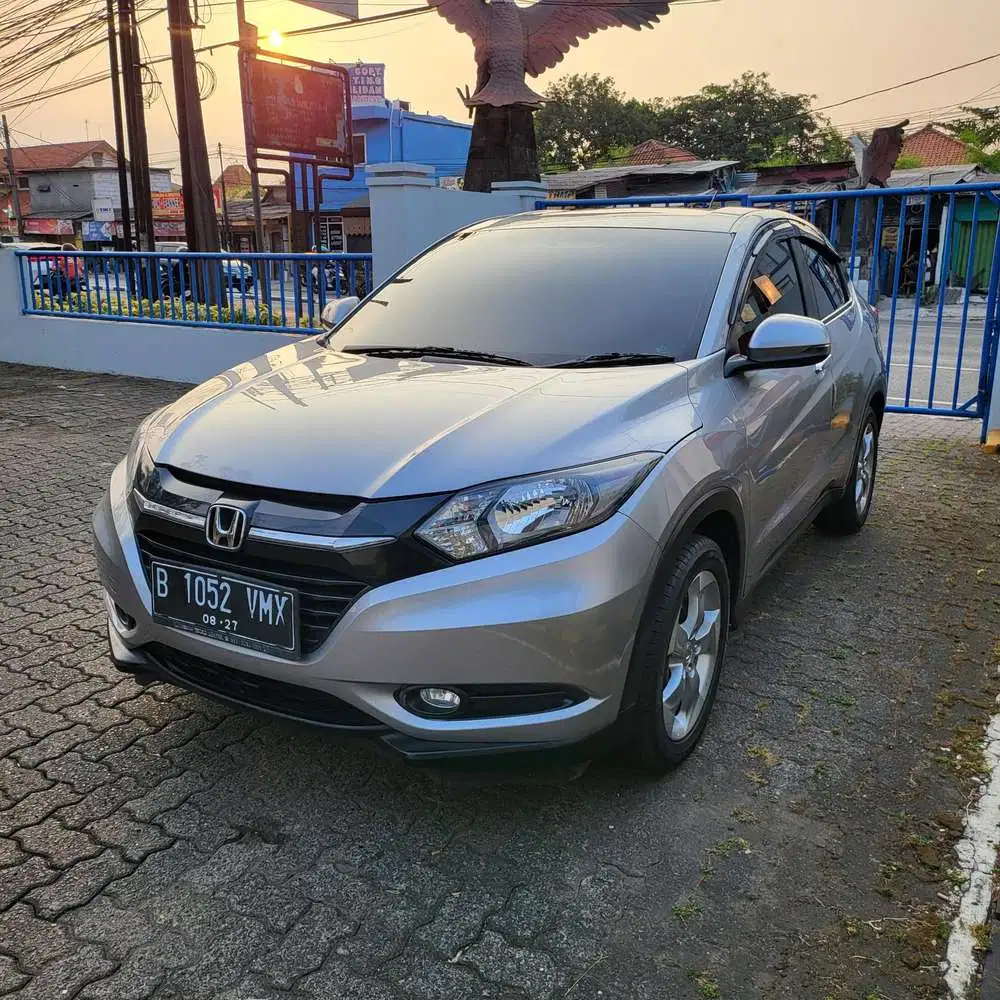 Honda HR-V E matic2017 dp 10 jt cicilan 4,2