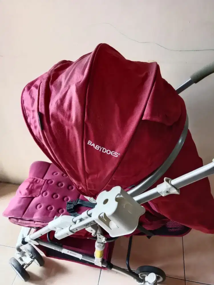 Stroller baby merk babydoes