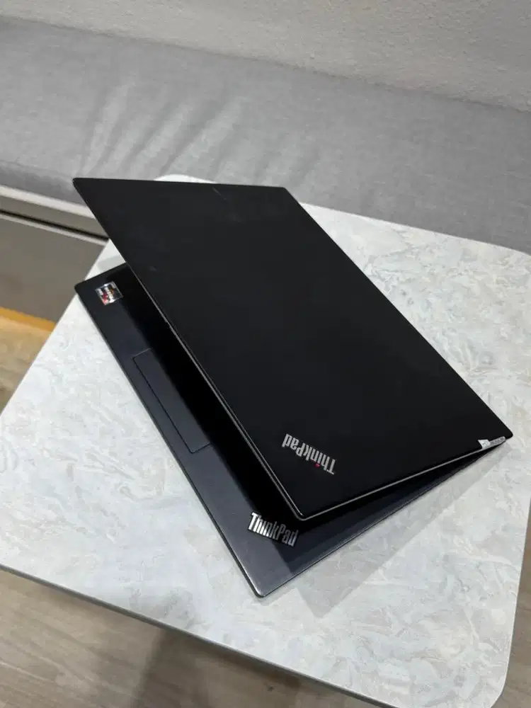 Laptop Lenovo Thinkpad X13 Gen 1 16/256Gb Deep Black Garansi Resmi