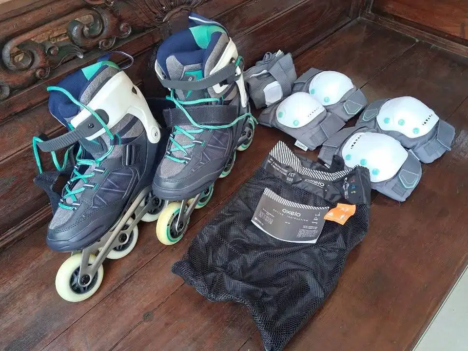 sepatu roda oxelo fit 500 dan pelindung tangan dan kaki ukuran 41