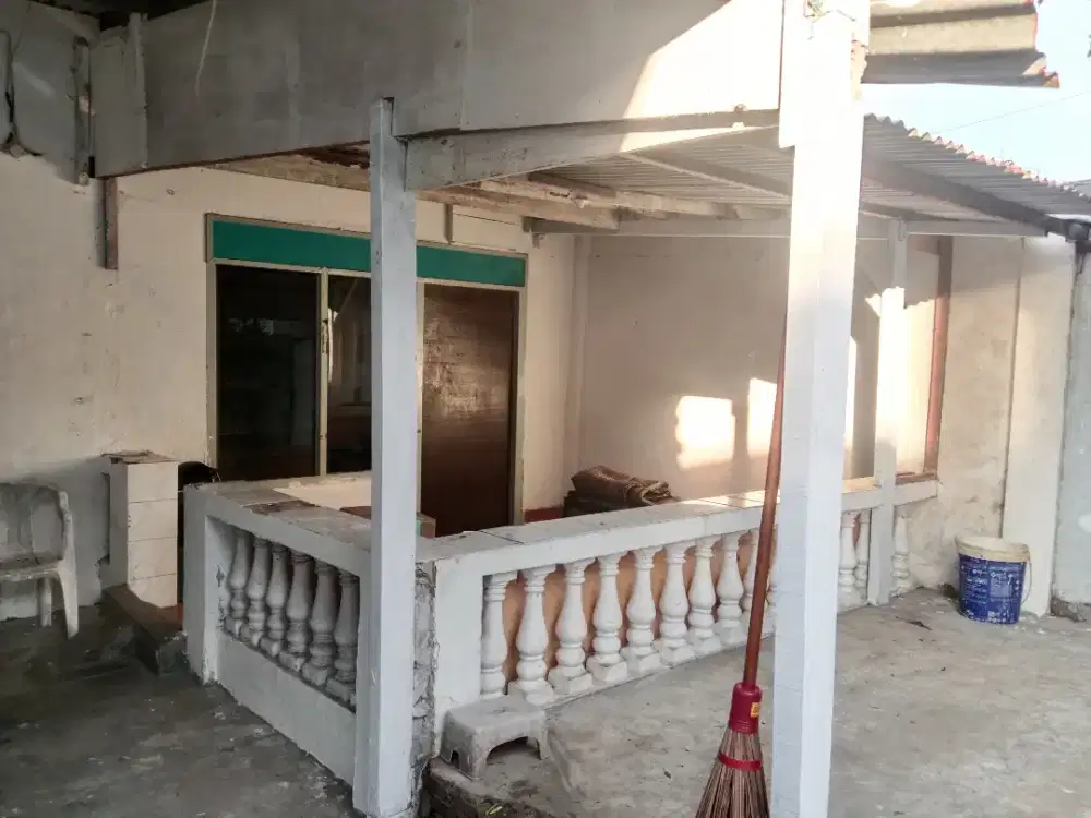 Kost mahasiswi atau pasutri