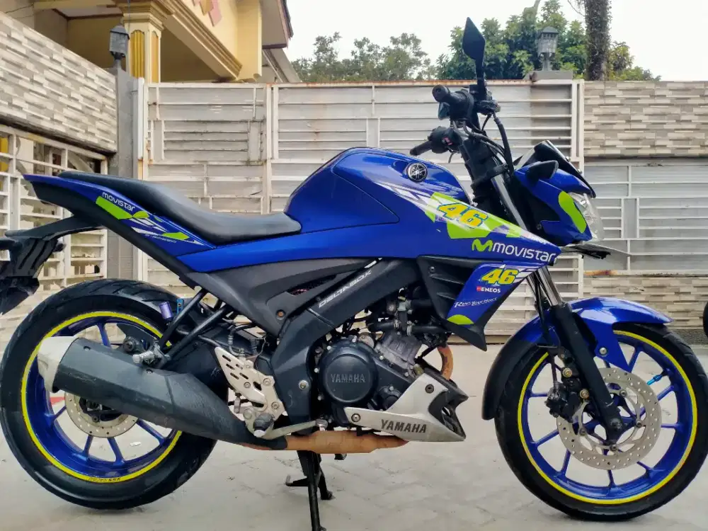 Yamaha Vixion R lengkap motor sehat keterangan detail dibawah