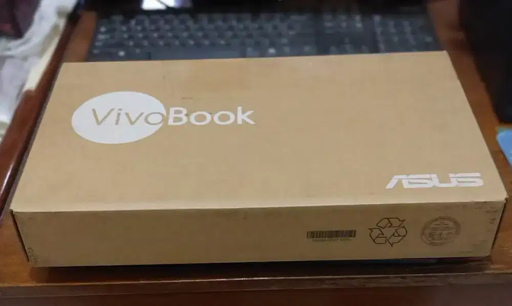 ASUS VIVOBOOK E203NAH intel Celeron N3350 900 rb NEGO