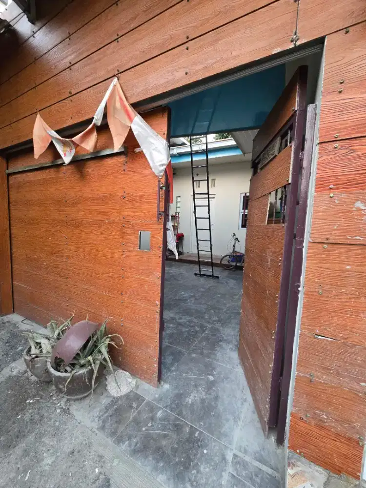 Di sewakan rumah