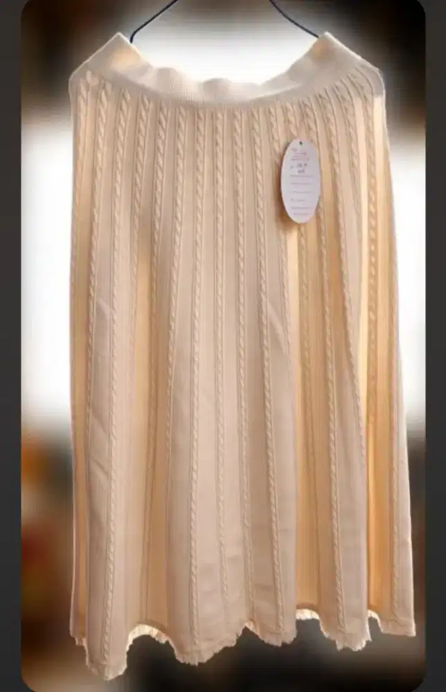 Rok lebar asli china