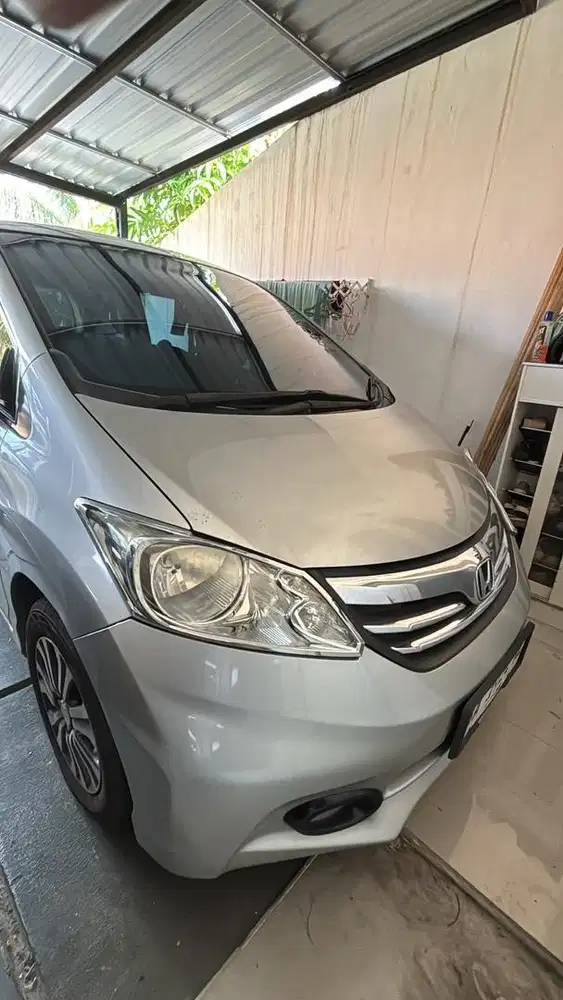 Honda Freed 1.5 E AT (PSD)