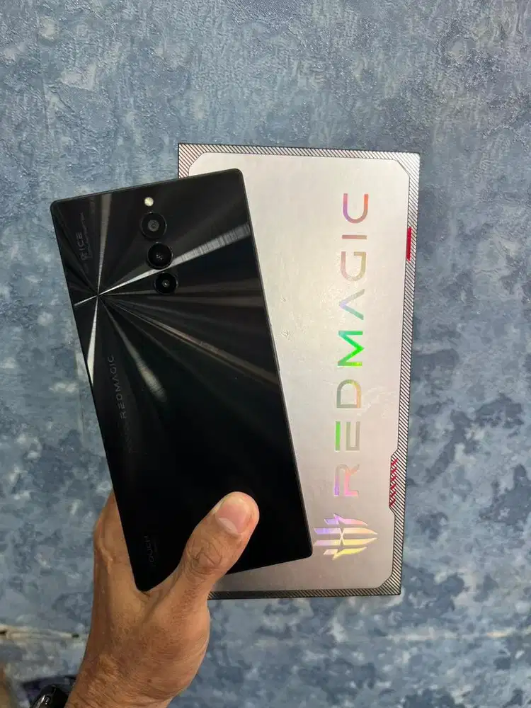 Redmagic 8s Pro 12/256 Black