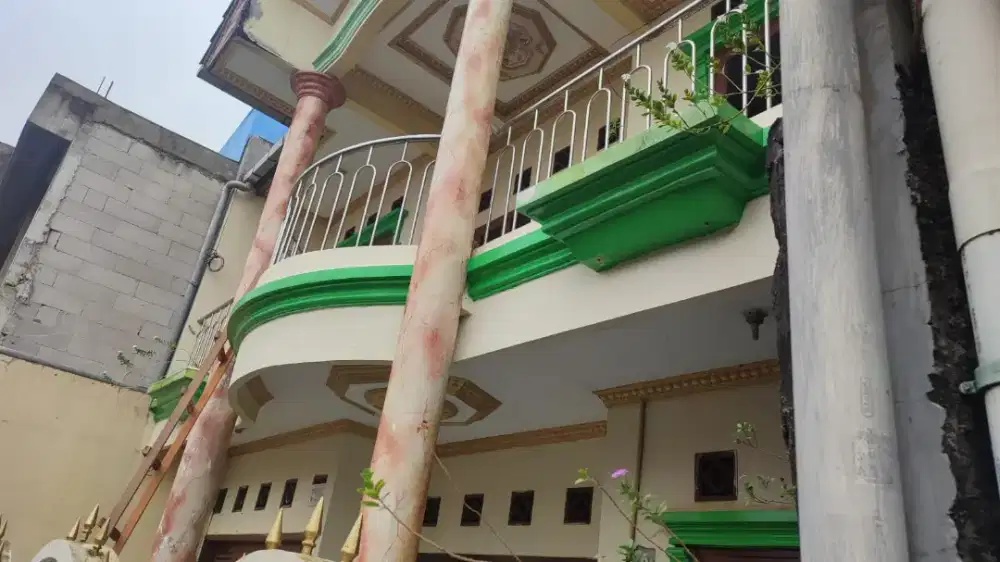 Rumah mewah harga meriah