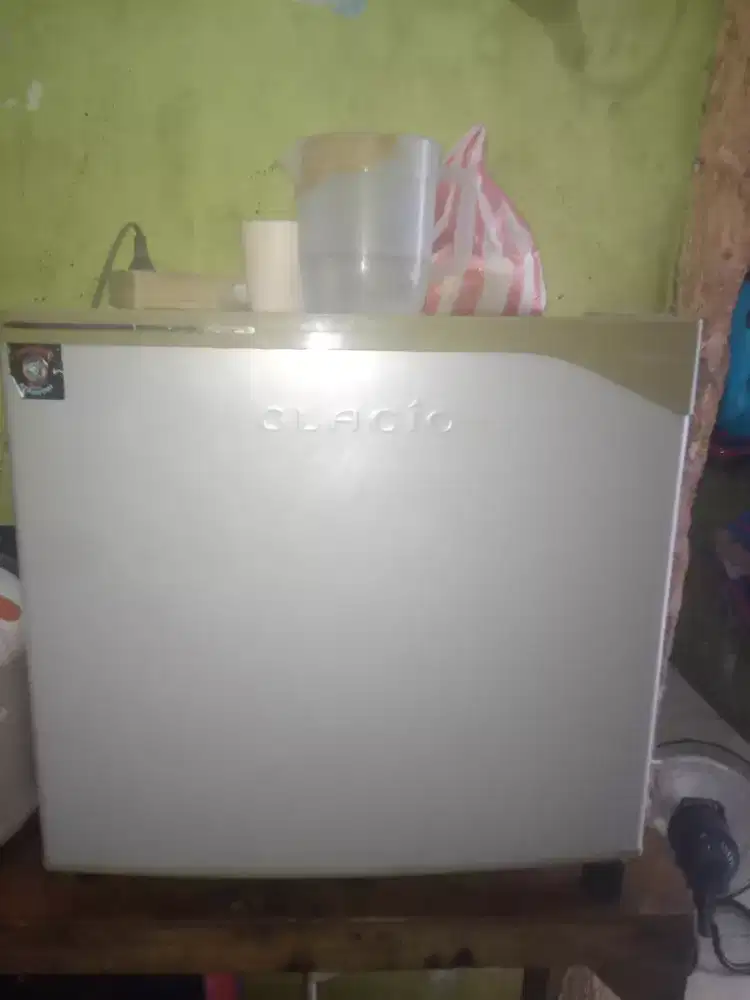 Jual kulkas mini glacio