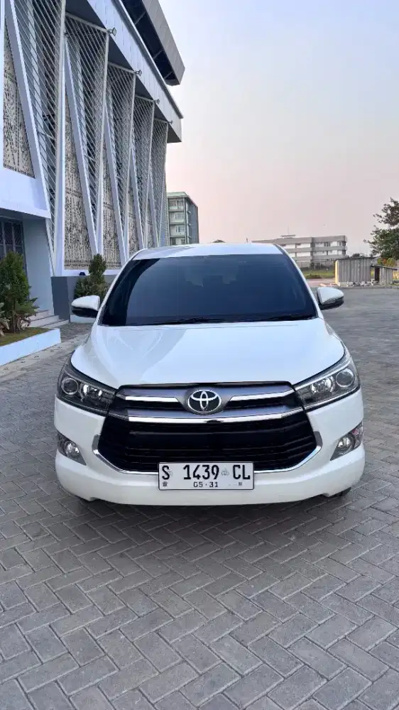 Jual Cepat Kijang Innova 2.4 V Luxury Automatic Istimewa