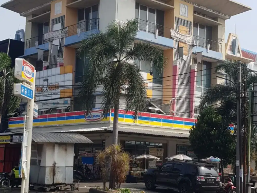 Dijual Ruko Hoek 4 Lantai di Boulevard Hijau, Kota Harapan Indah – Termasuk Indomaret & Bimbel