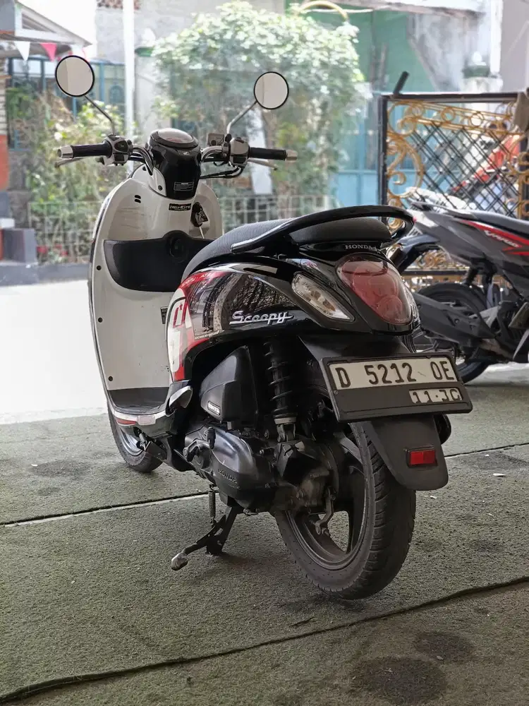 Scoopy tahun 2015 idling stop/tt boleh gan cash lebih bagus