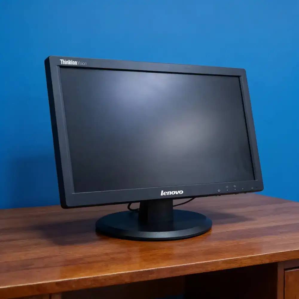 MONITOR LENOVO 19 INCH — JERNIH, ELEGAN & SIAP KERJA!