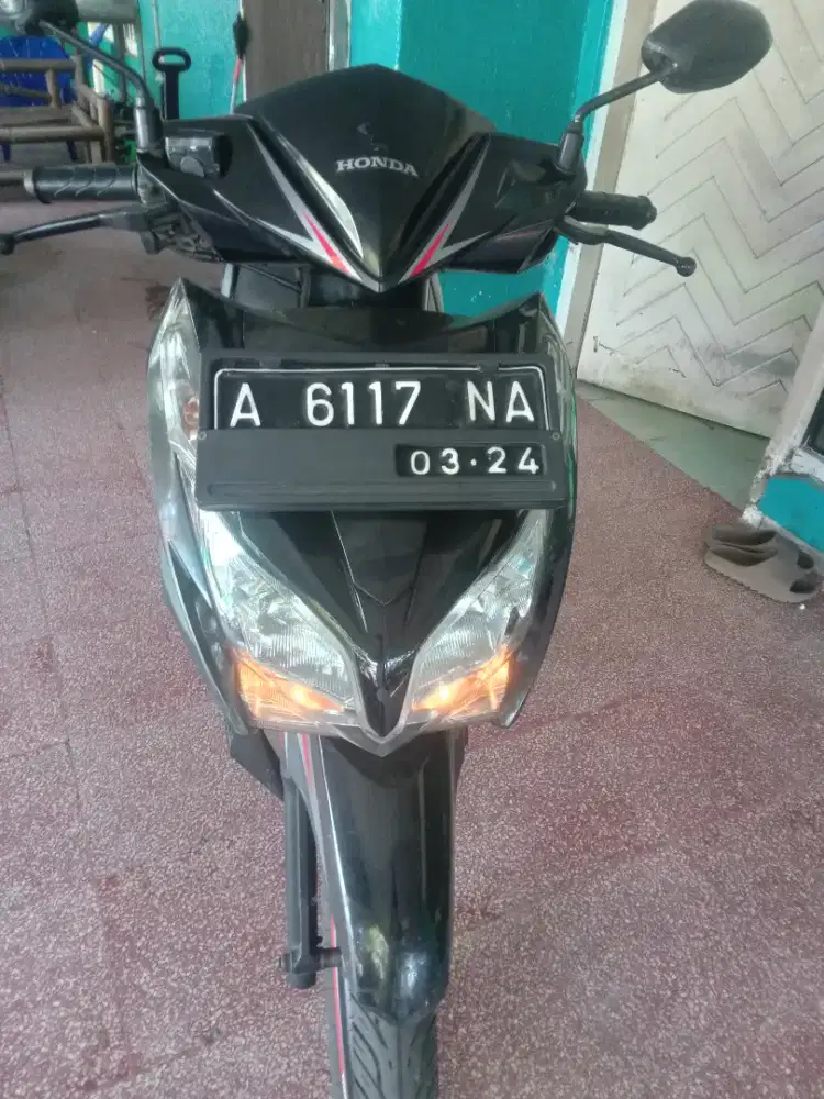 Vario 125 KZR iss 2014