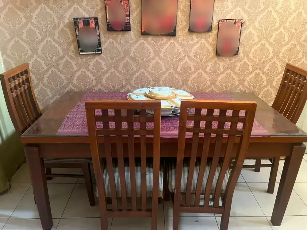 Meja Makan Bagus
