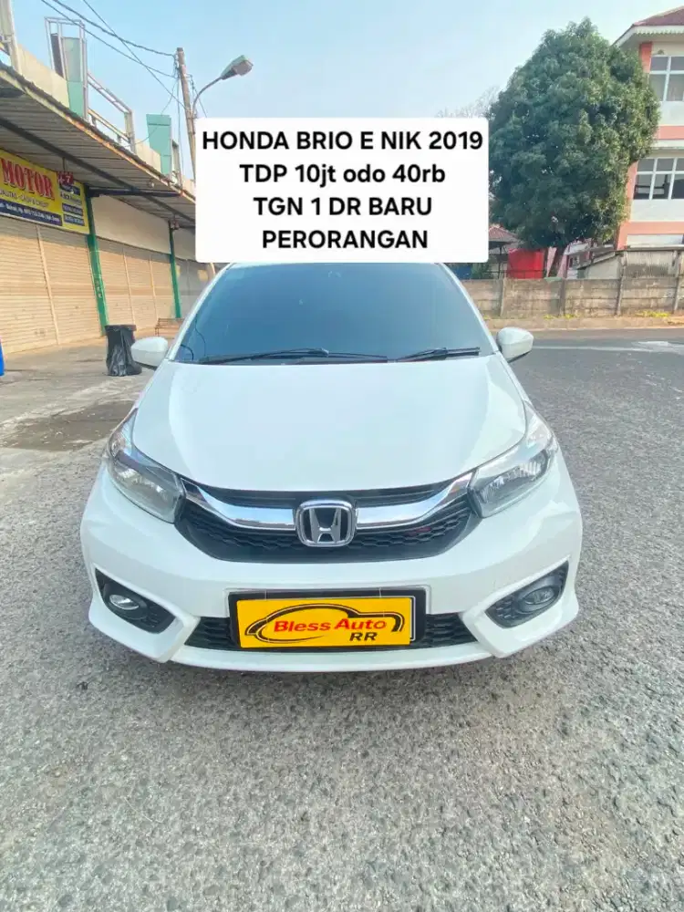 Honda Brio E 2019 tdp10jt odo40rb rs 2020 putih 2018 tangan pertama