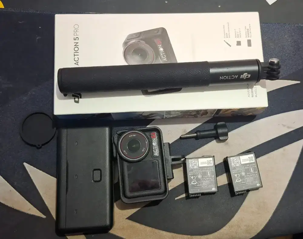 DJI action 5pro adventure combo