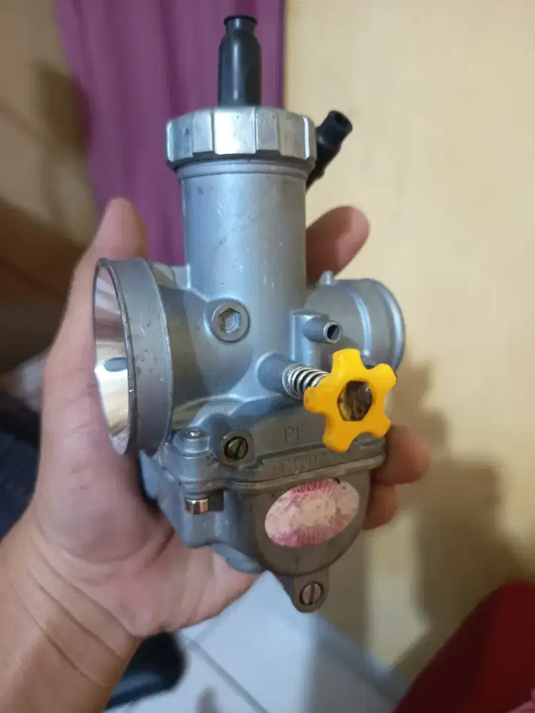 Karbu PE 28 scarlet