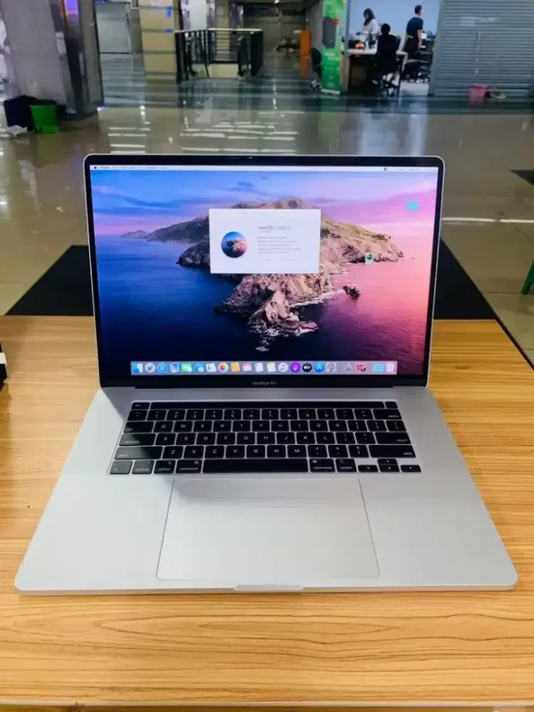 Macbook Pro 2019 16 inch Core i7 16gb/512 murah BU