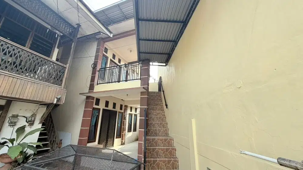 dikontrakkan pertahun rumah 2 KMR 2 KM full furnish jalan cendana