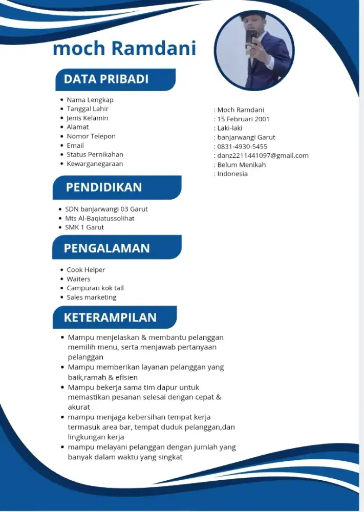 barang kali ada lowongan kerja untuk saya tulang punggung keluarga .