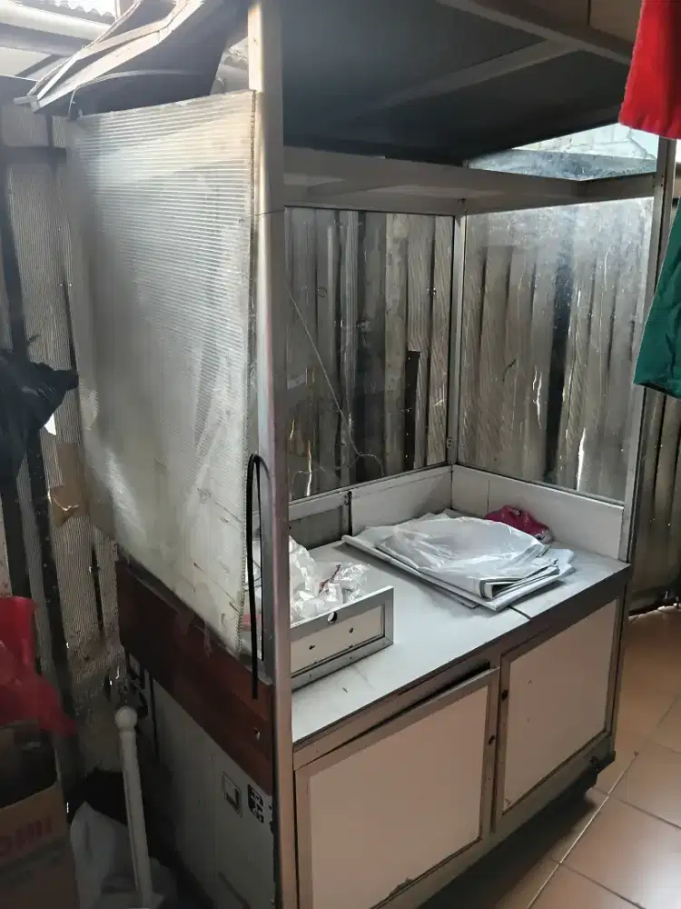 GEROBAK DAGANG JUALAN ETALASE RODA KECIL KACA ALUMUNIUM