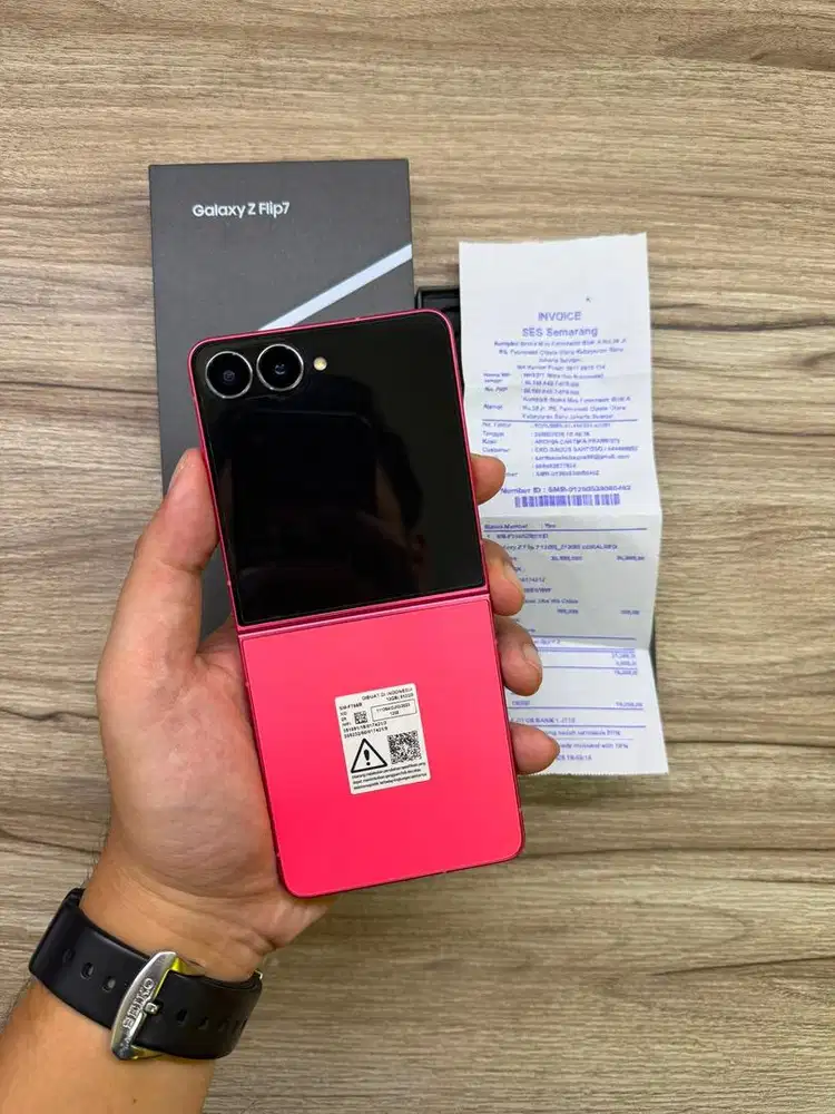 Samsung Z Flip 7 12/512GB sein garansi panjang