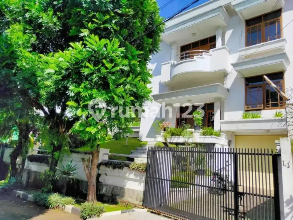 Rumah Bagus Area Sutami Surya Setrabandung
