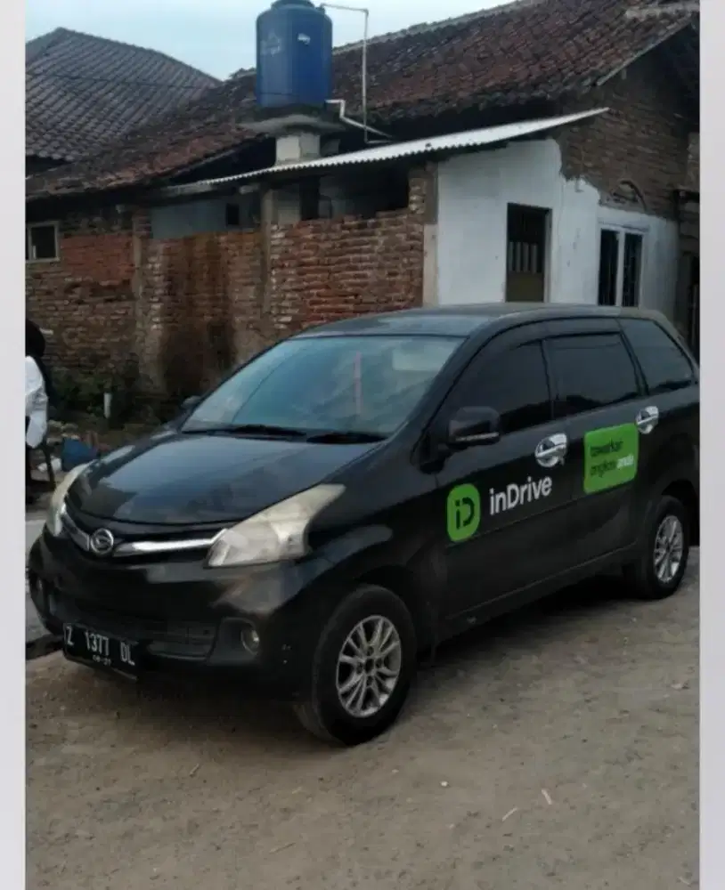 Xenia Tyler R Deluxe 1.3 MT